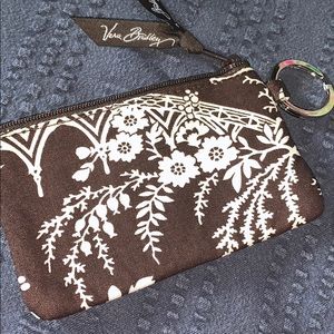 NWOT! Vera Bradley ZIP ID in Imperial Toile